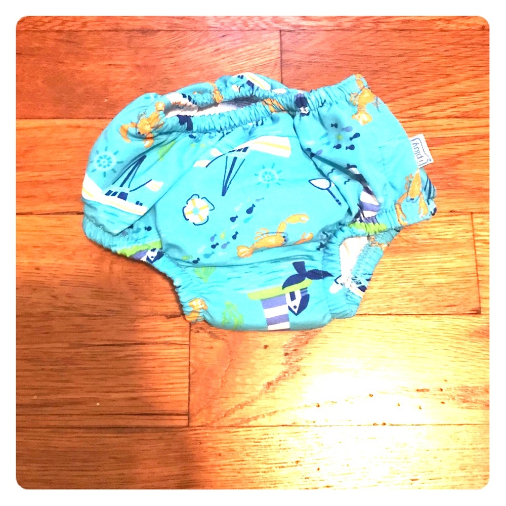 Reusable swim diaper